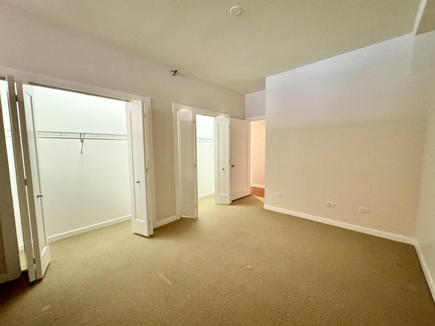 6 N Michigan Avenue 905 Property Photo 8