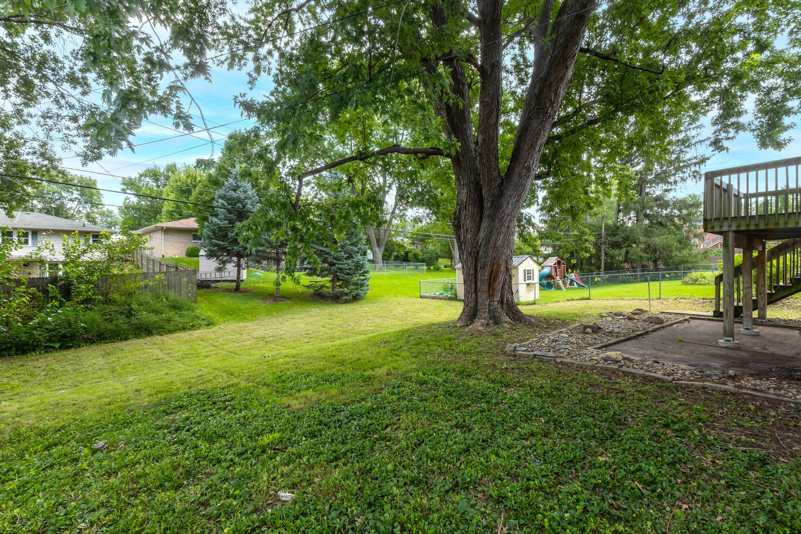 2803 N Pine Street Property Photo 4