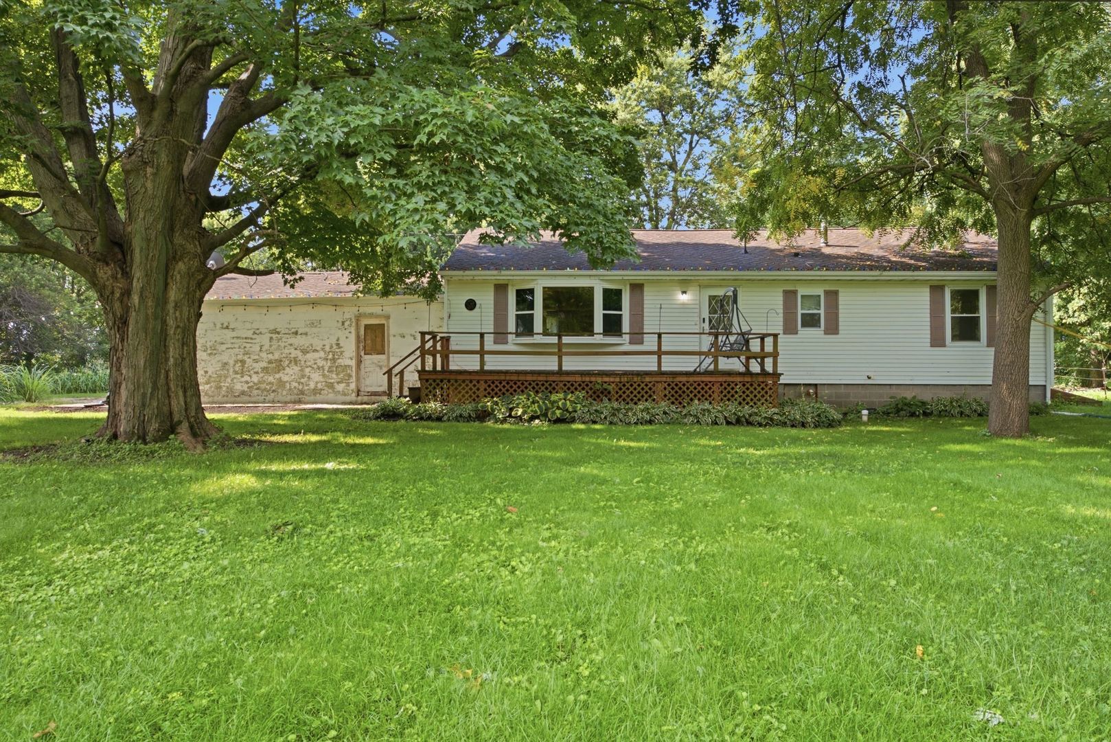 1705 Us Rt 30 Property Photo 2