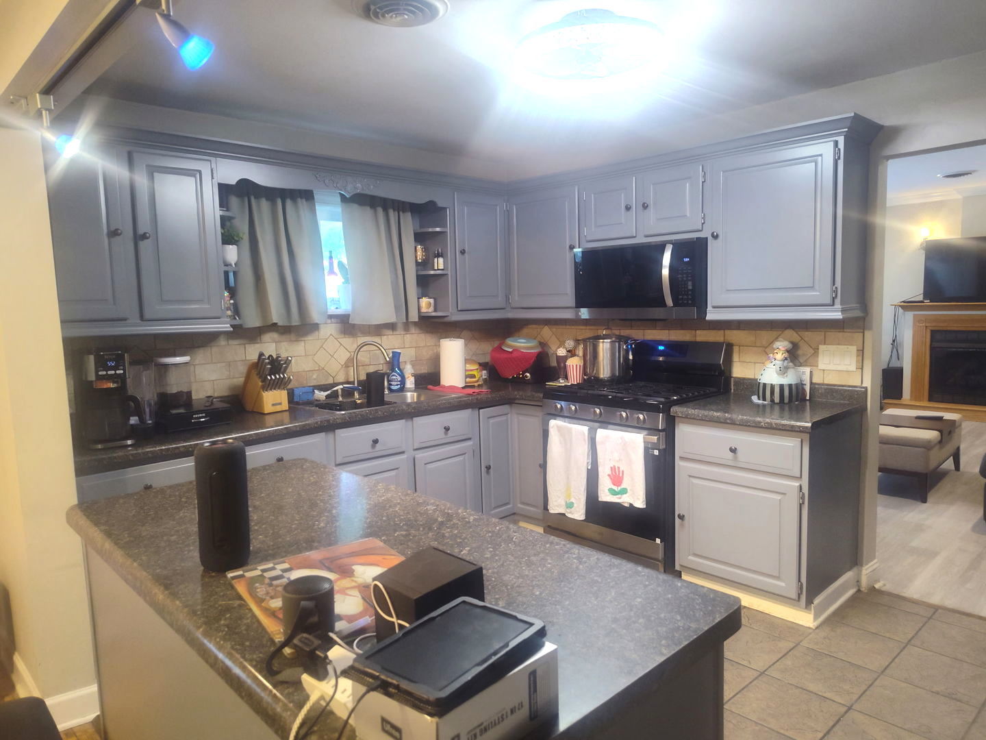 364 N Cedar Avenue Property Photo 7