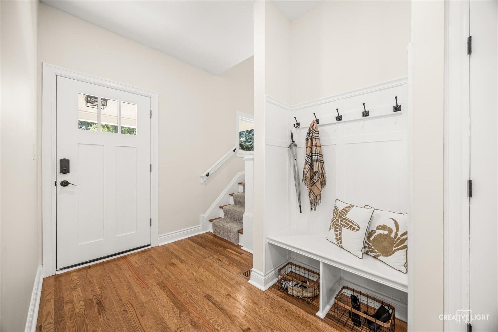 4633 Wolf Road Property Photo 6