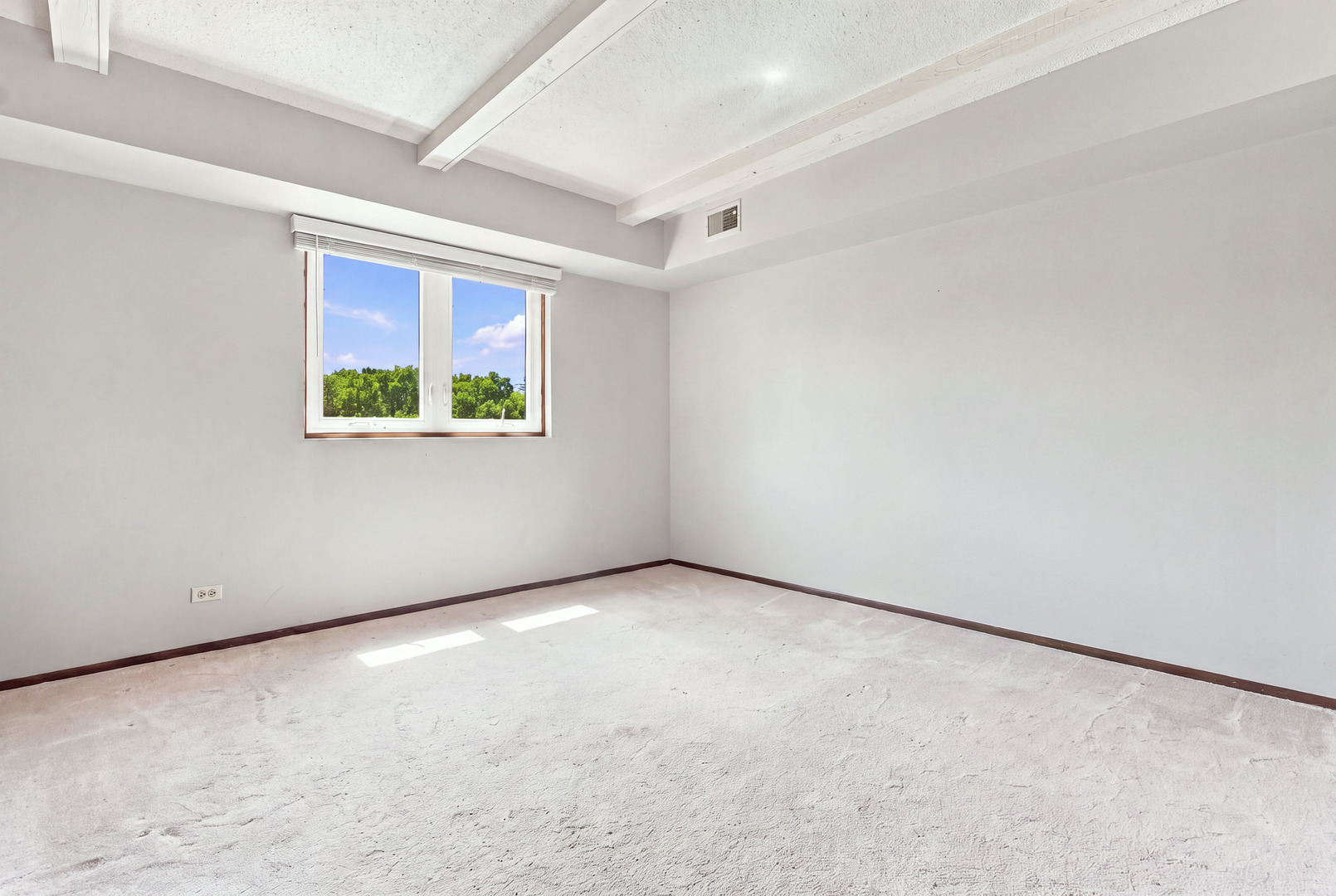 13200 Heiden Circle 2301 Property Photo 17