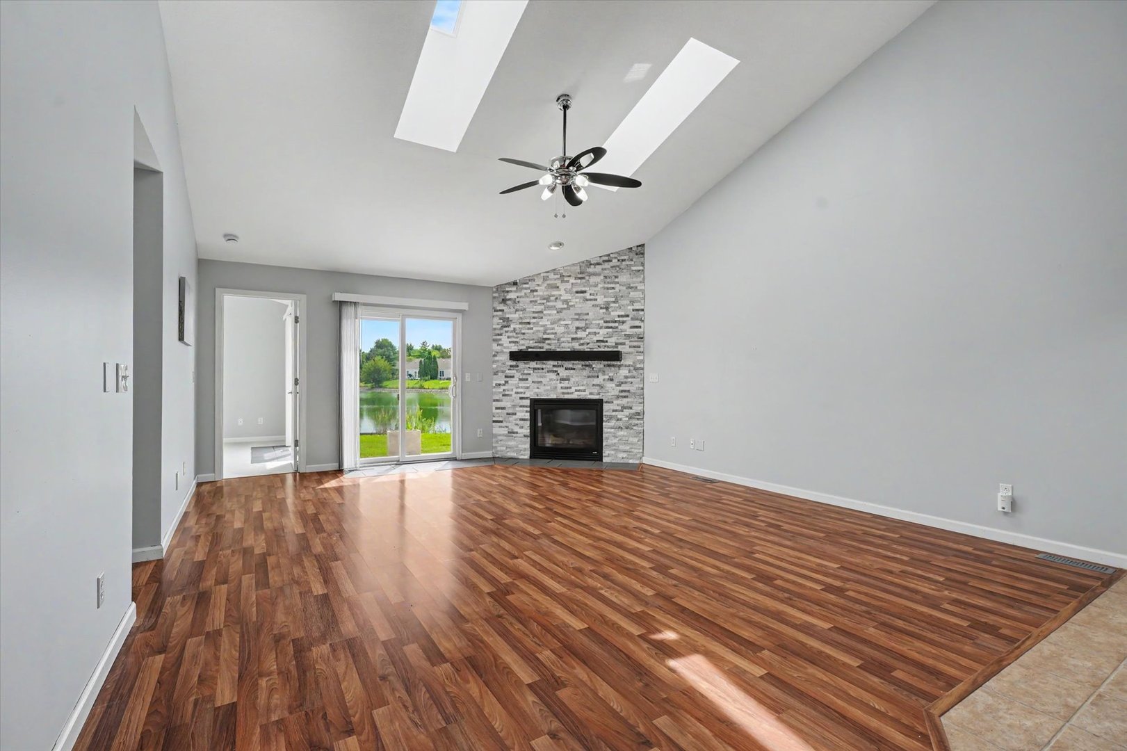 2506 Windward Boulevard Property Photo 14