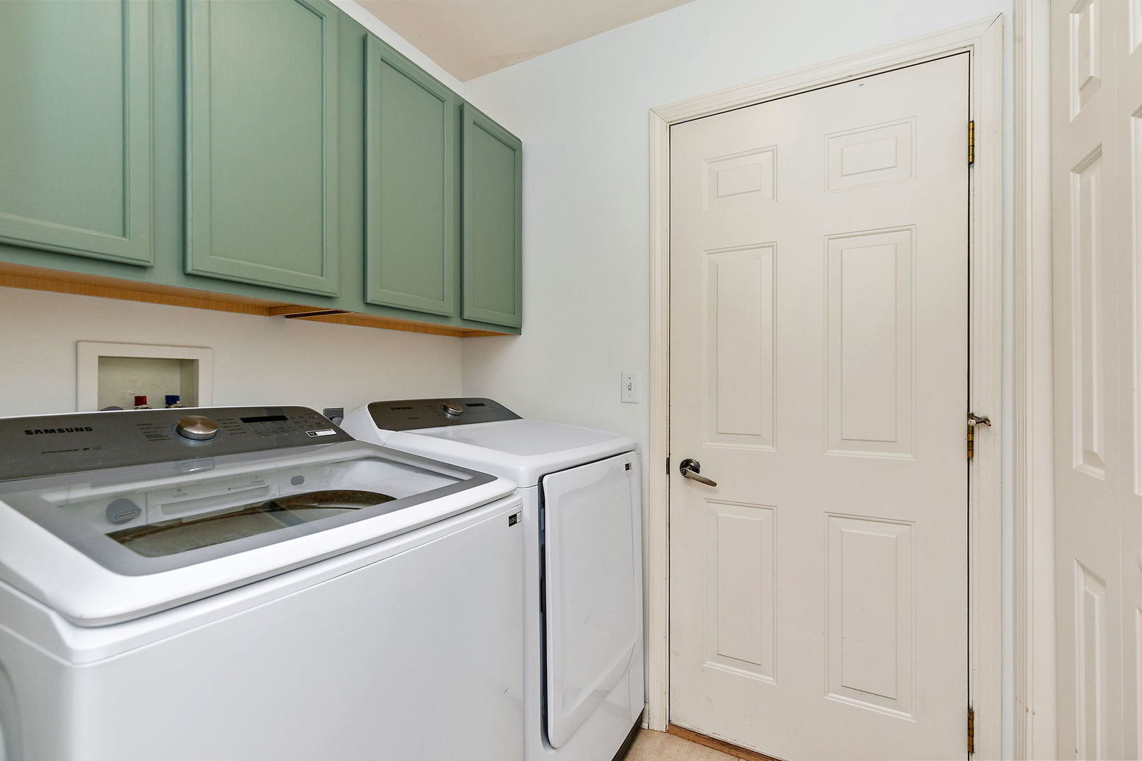 123 Devonshire Drive Property Photo 13