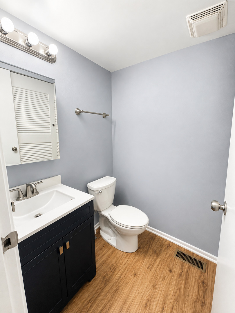 1816 Whitney Drive Property Photo 8