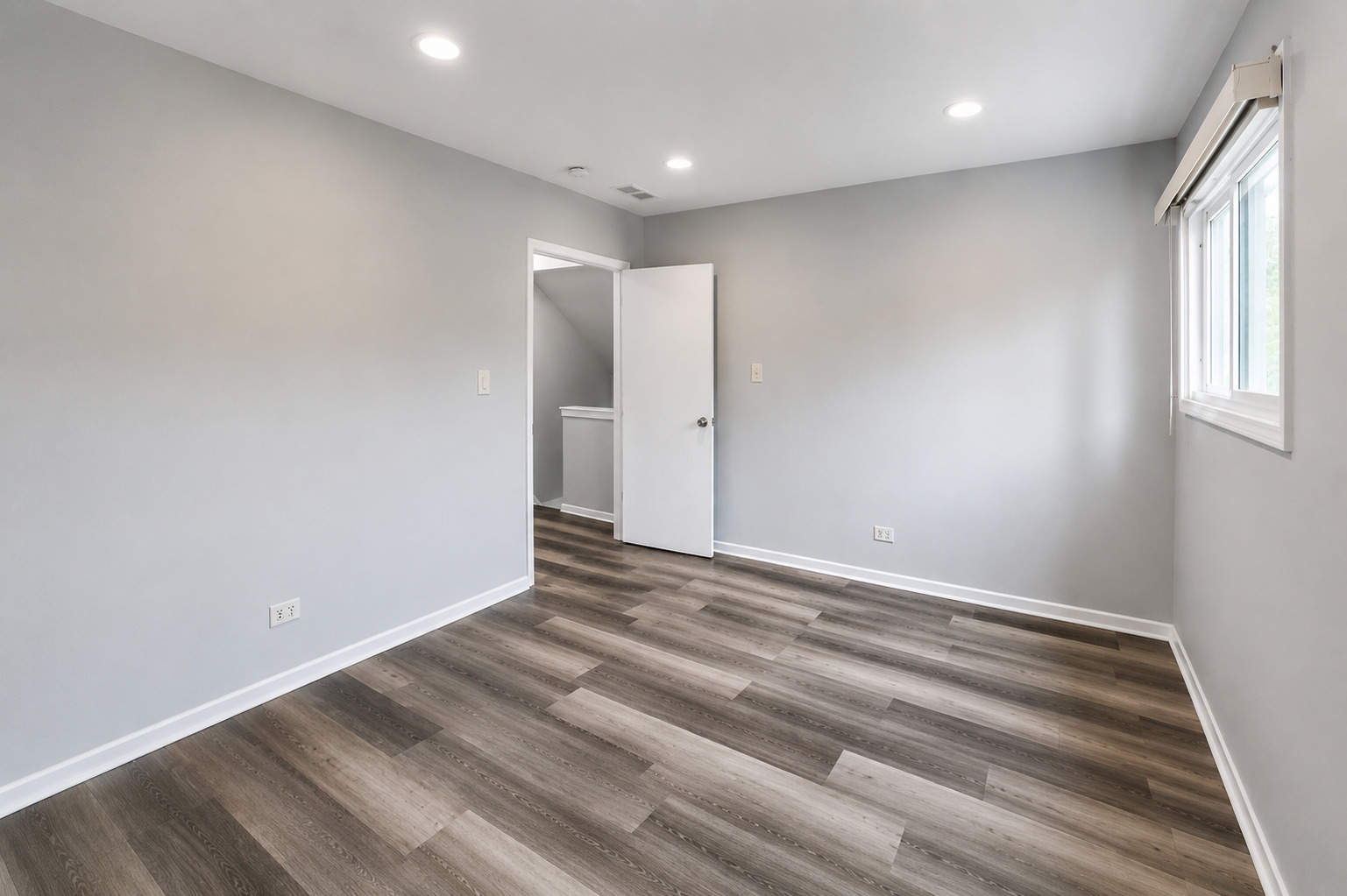 1816 Whitney Drive Property Photo 10