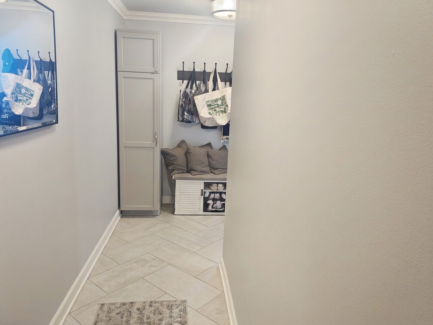 70 W Huron Street 1507 Property Photo 4
