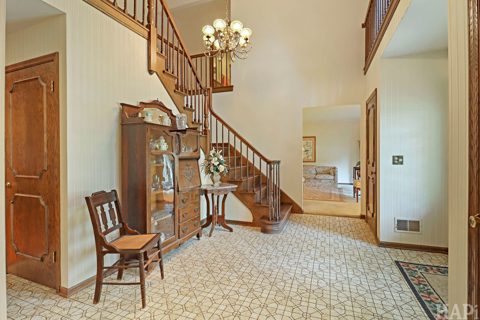 55 Watergate Drive Property Photo 9