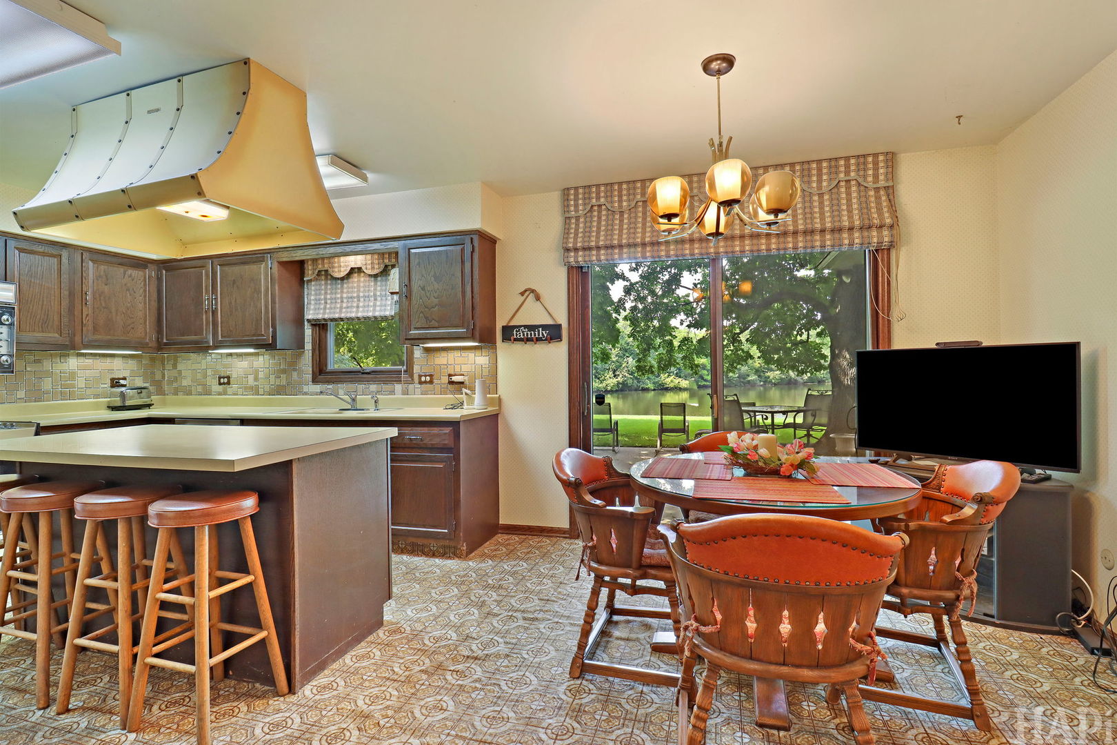 55 Watergate Drive Property Photo 20