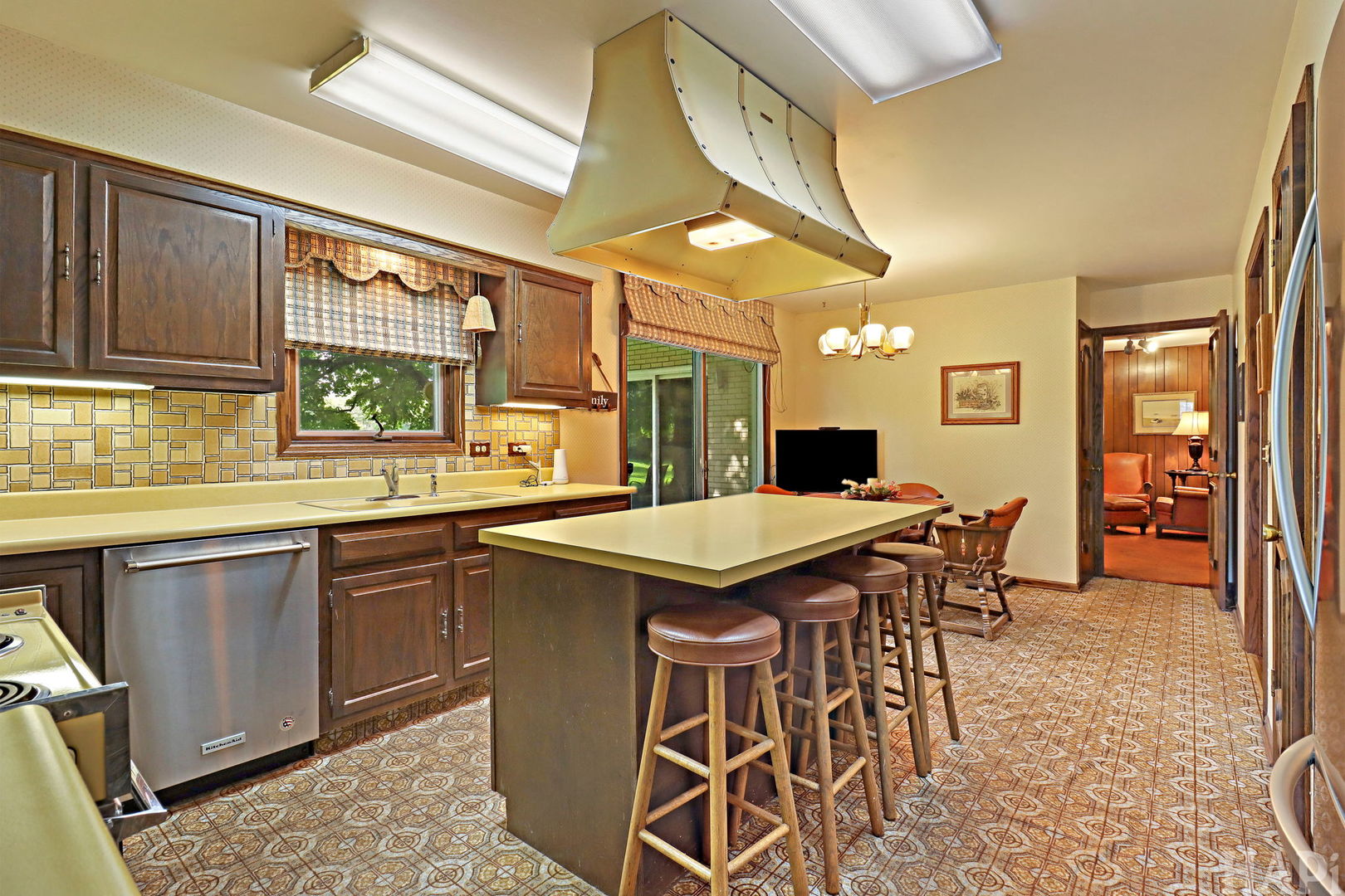 55 Watergate Drive Property Photo 23