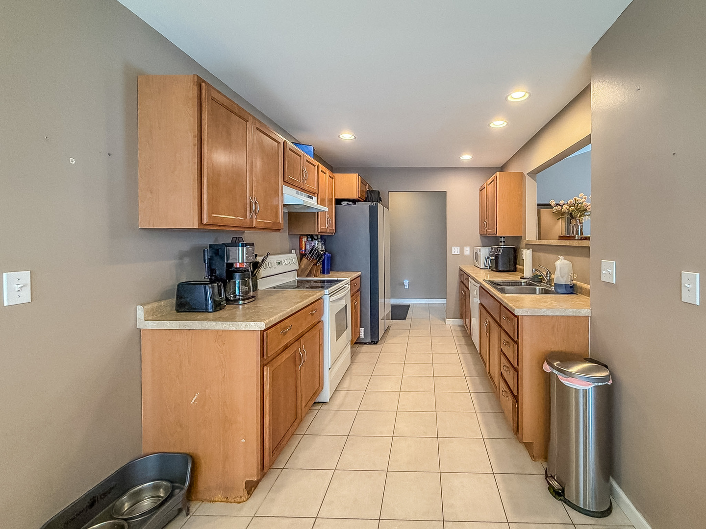 636 Sedgegrass Drive Property Photo 8