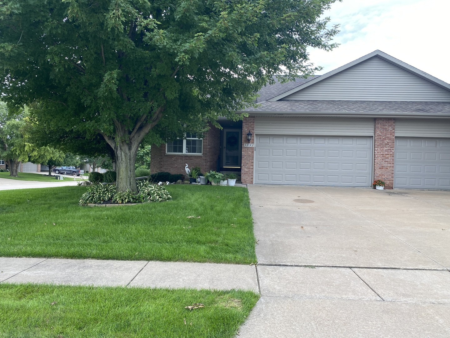 5091 56th Avenue Court Property Photo 1