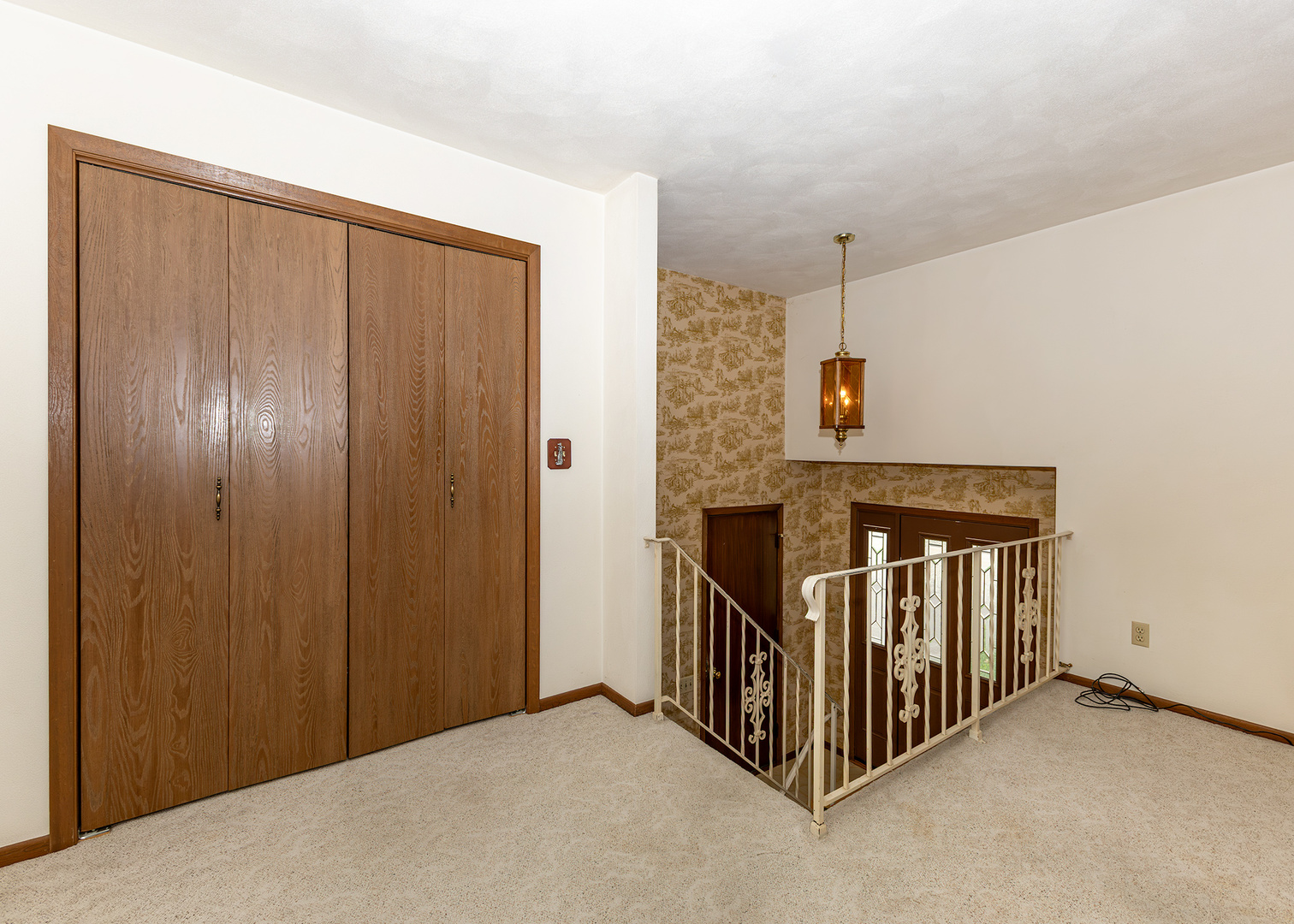 822 Hickory Street Property Photo 8
