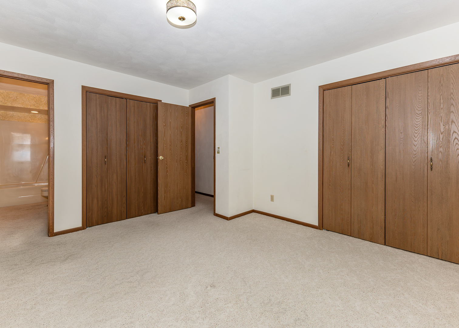 822 Hickory Street Property Photo 15