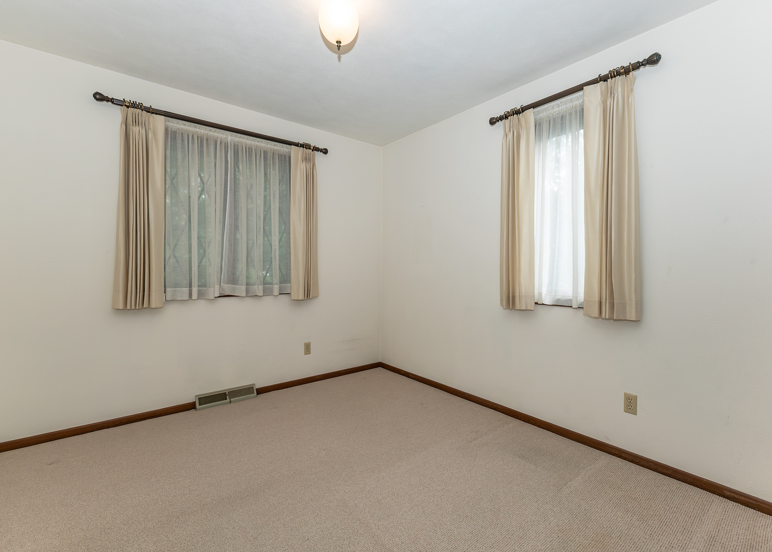 822 Hickory Street Property Photo 21