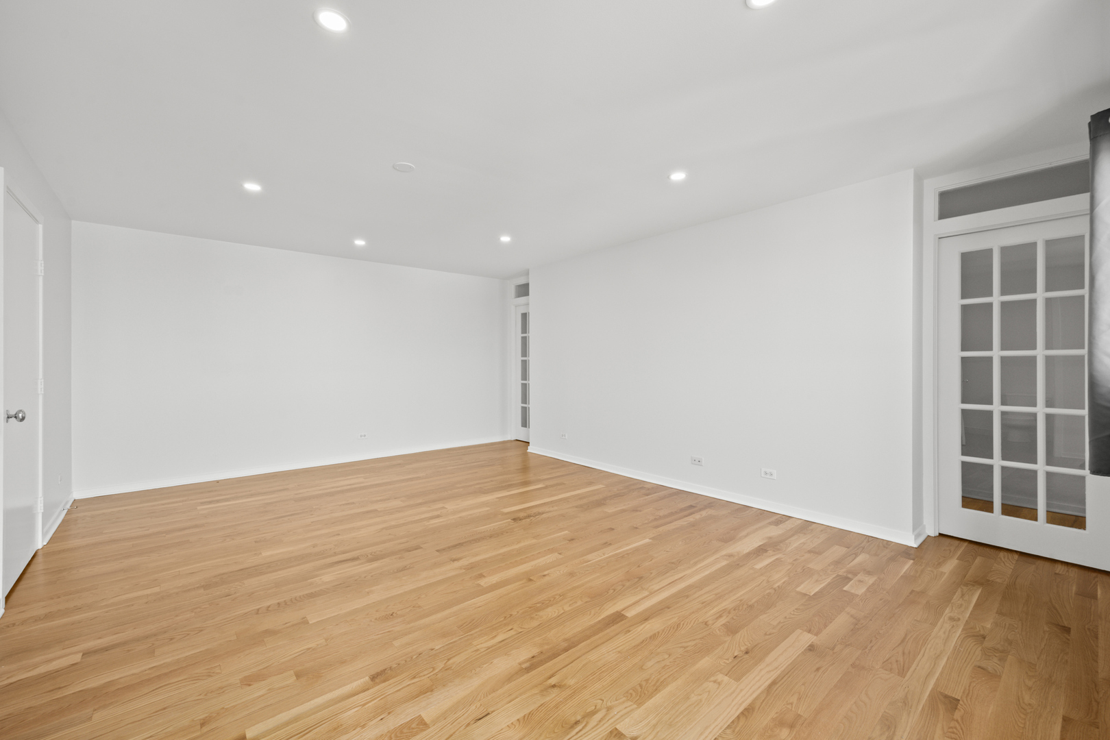 222 S Racine Avenue 403 Property Photo 15