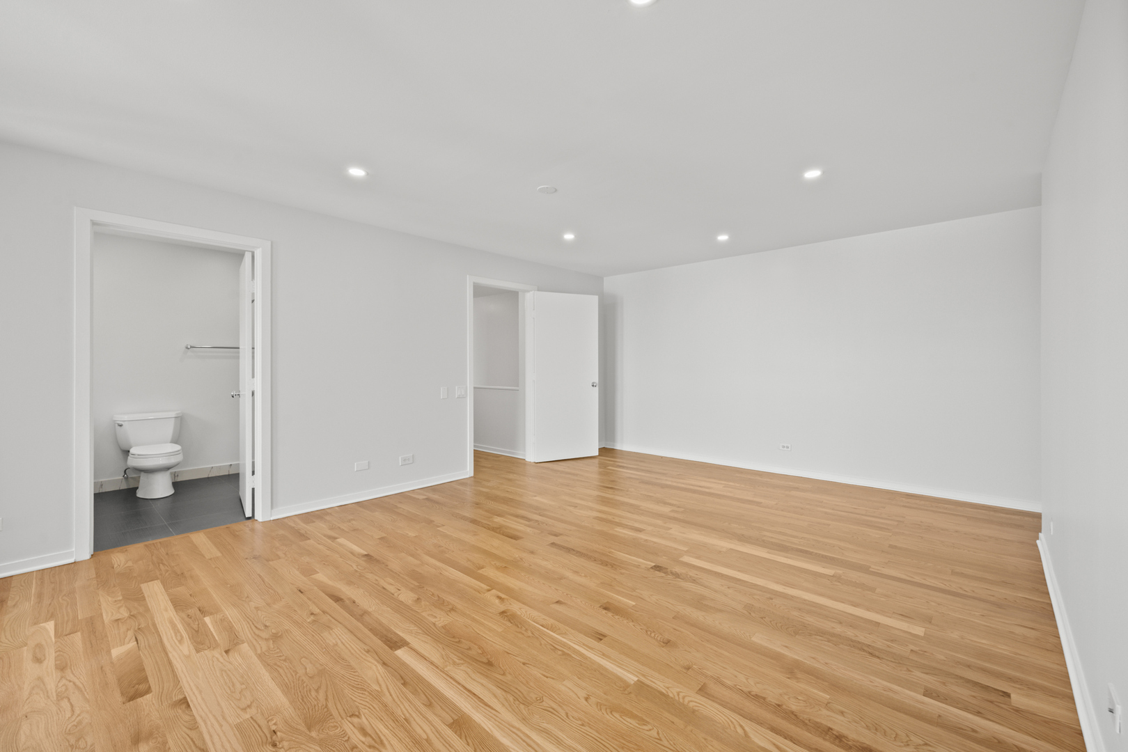 222 S Racine Avenue 403 Property Photo 16