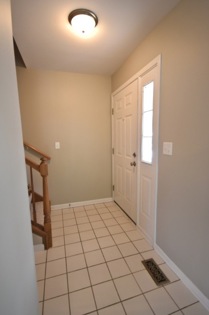 370 Sandhurst Lane A Property Photo 7