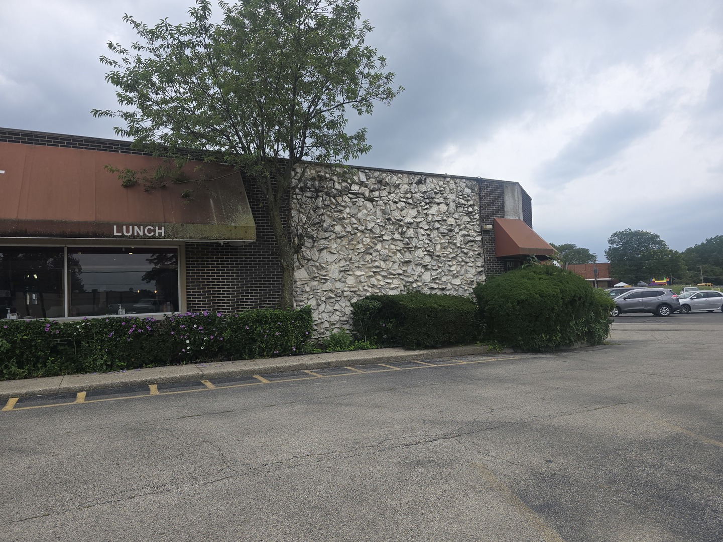 1451 Golf Road Property Photo 2