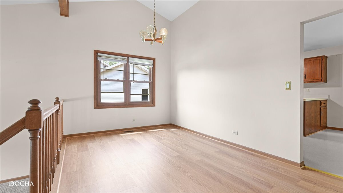 29 Mayfair Lane Property Photo 8