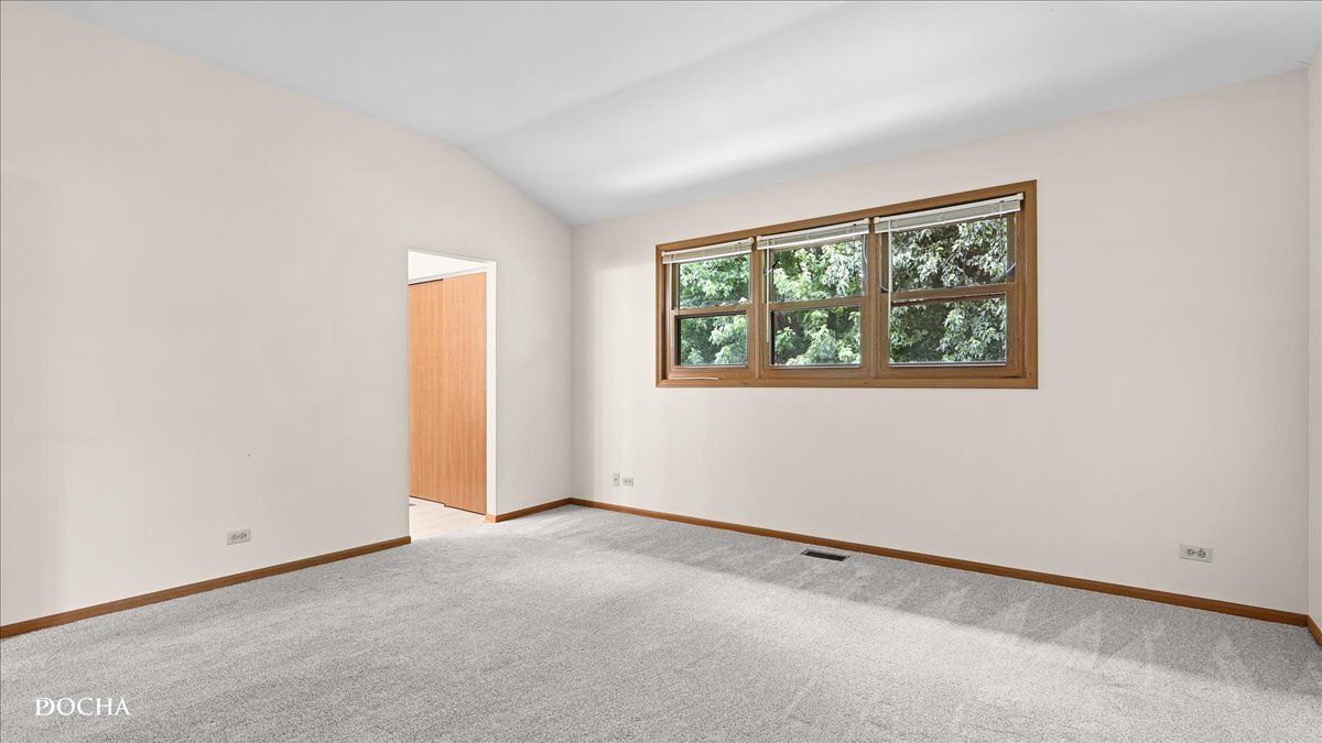 29 Mayfair Lane Property Photo 22
