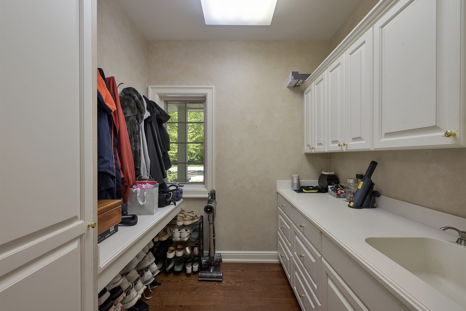 1673 Balmoral Lane Property Photo 18