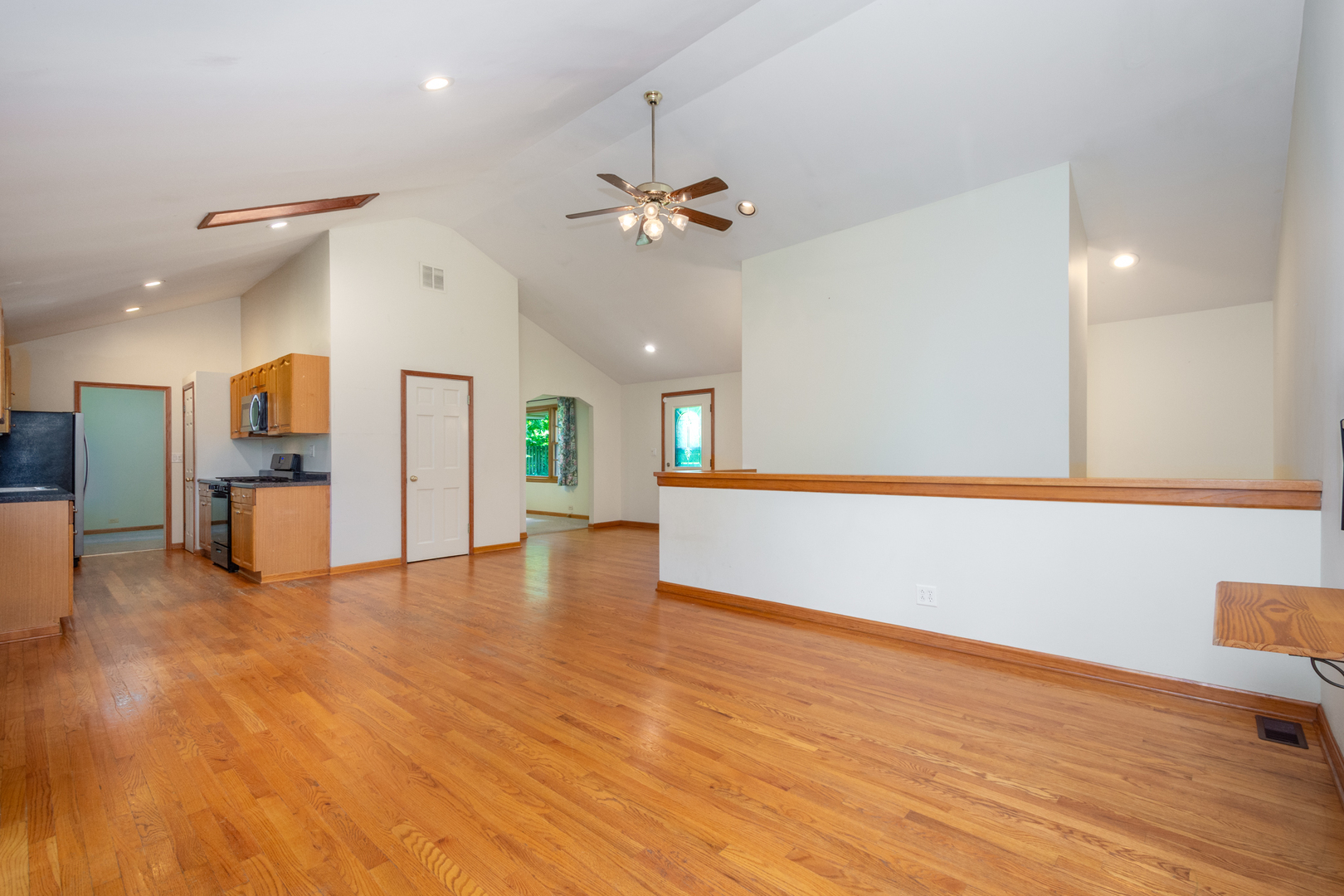 35861 N Fuller Road Property Photo 13