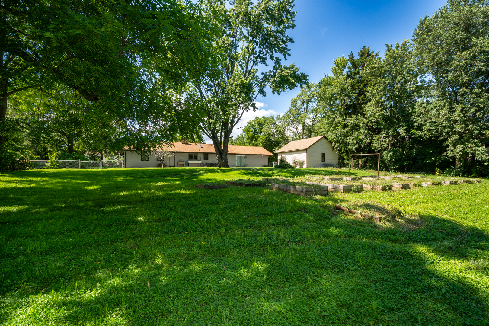 35861 N Fuller Road Property Photo 36