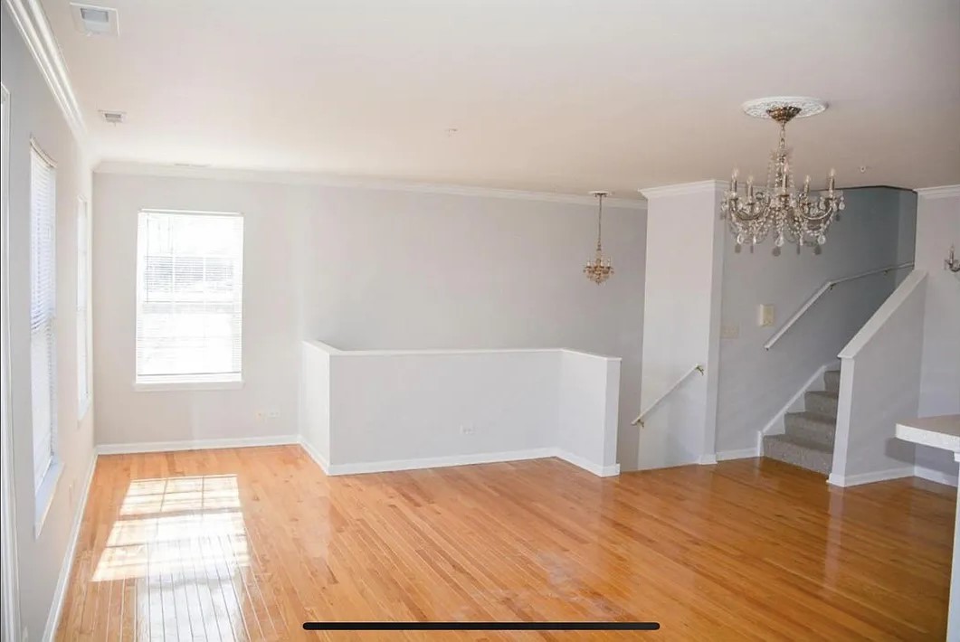 893 Enfield Drive Property Photo 7