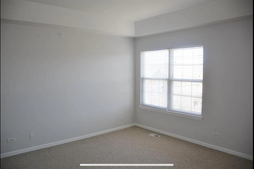 893 Enfield Drive Property Photo 10