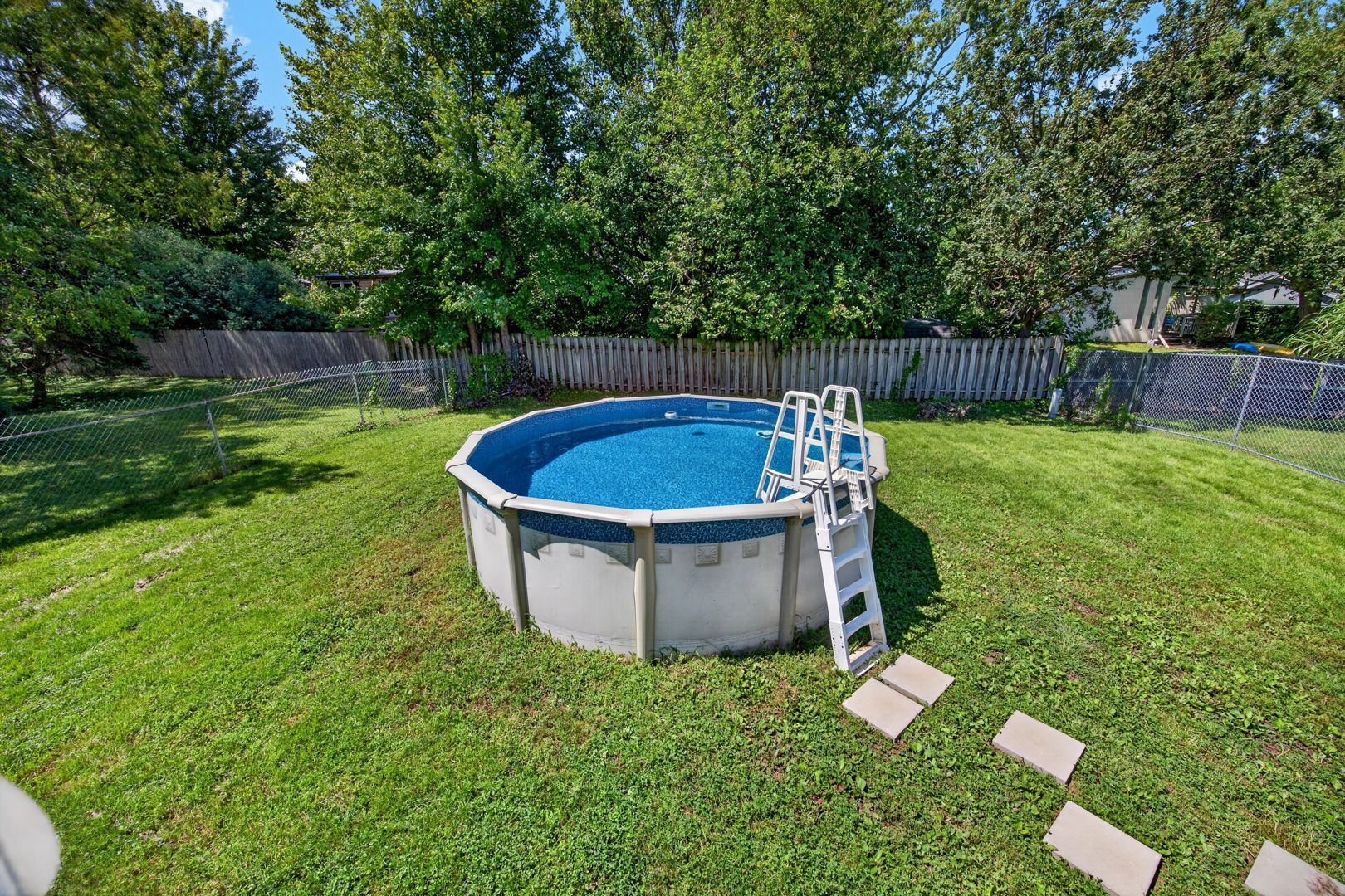 1224 N Hershey Road Property Photo 33