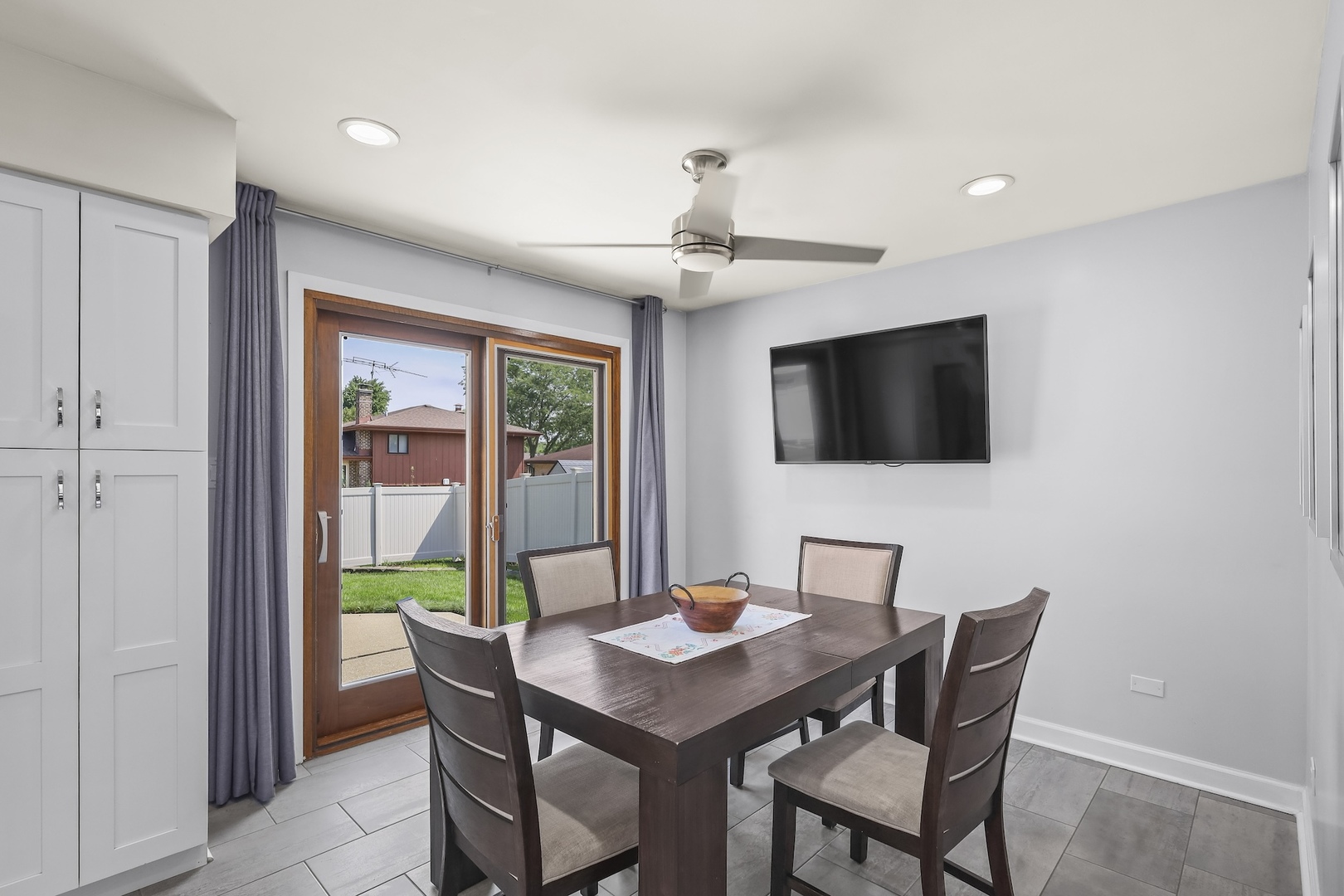1229 Anvil Court Property Photo 7