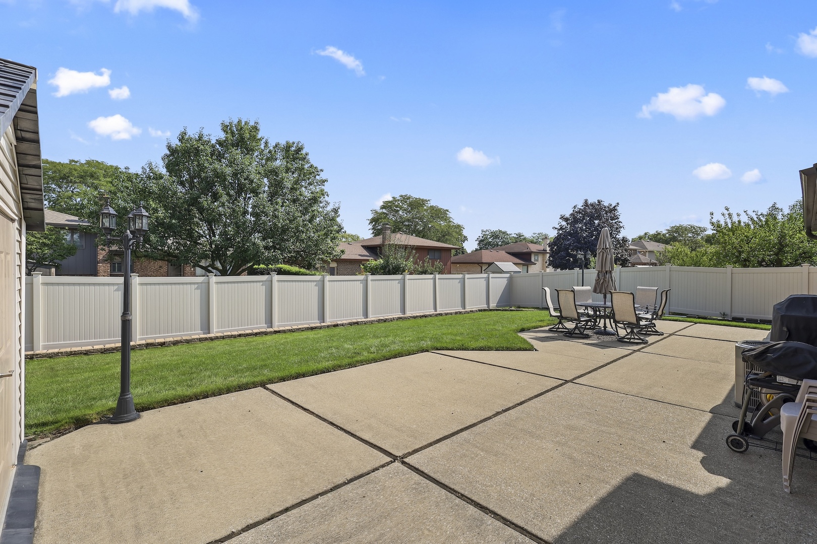 1229 Anvil Court Property Photo 32