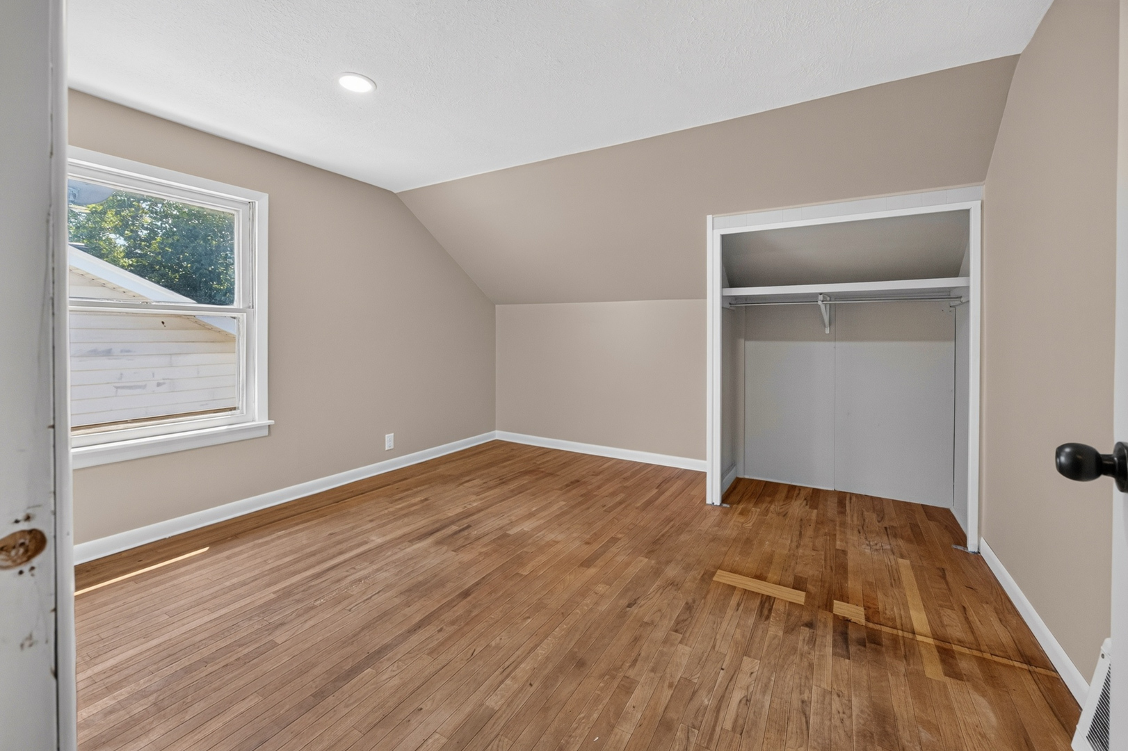506 Kreitzer Avenue Property Photo 25