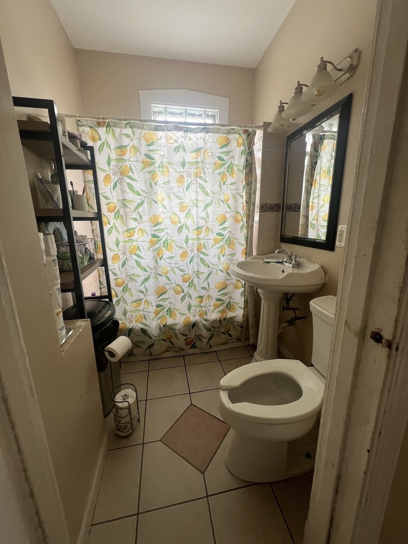 1528 S 50th Avenue Property Photo 8
