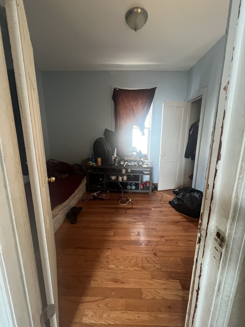 1528 S 50th Avenue Property Photo 11