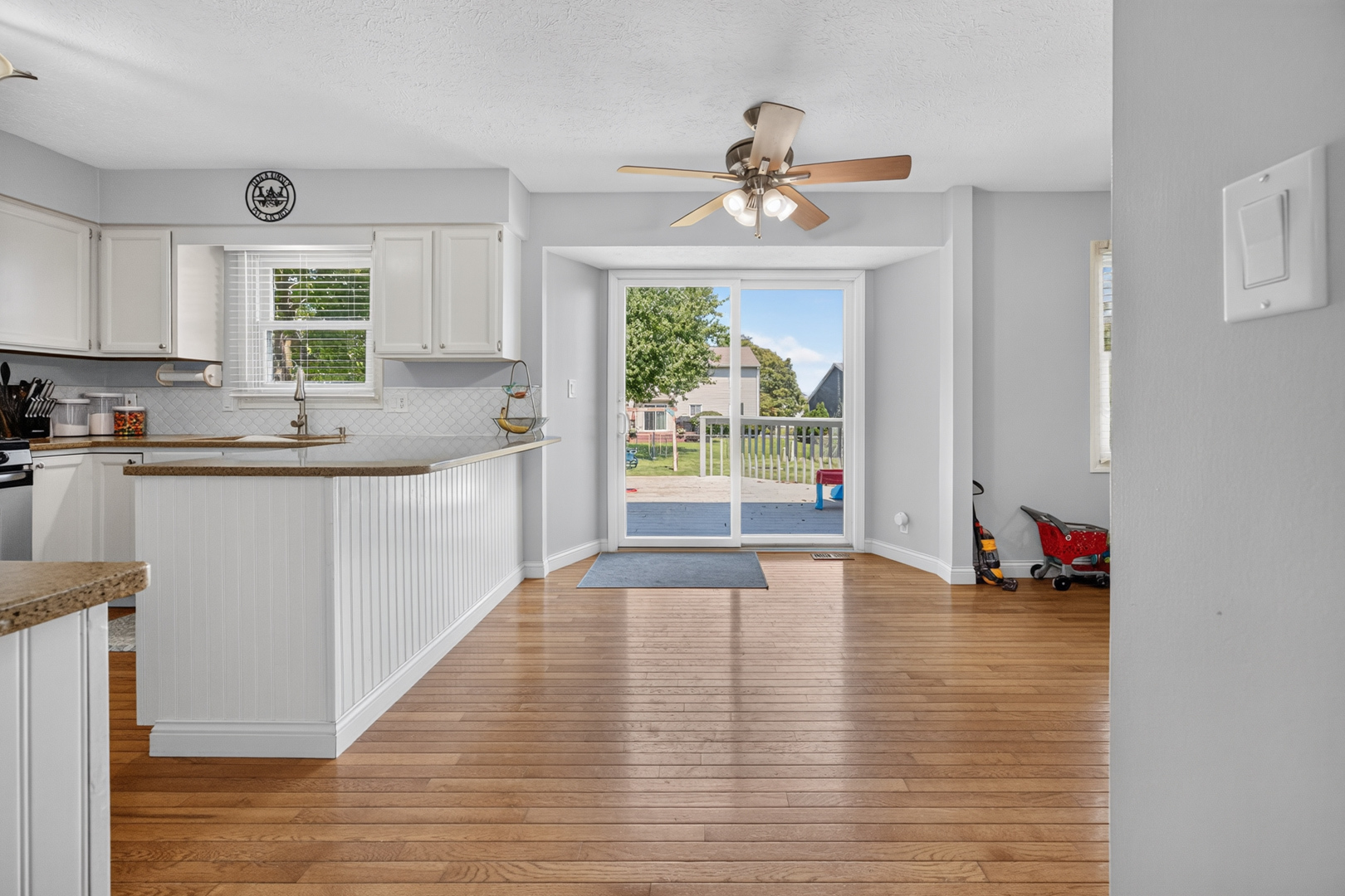 2704 Clearwater Avenue Property Photo 6