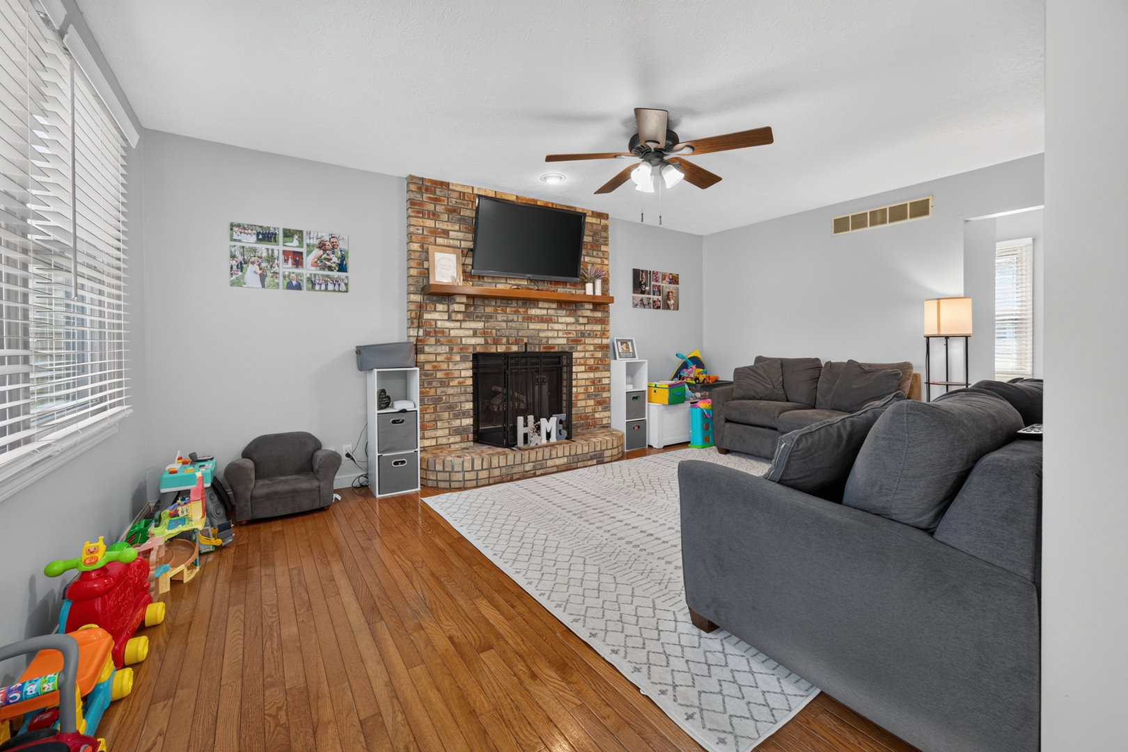 2704 Clearwater Avenue Property Photo 11