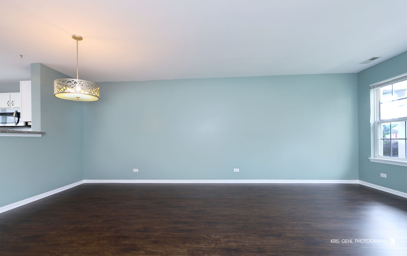 1225 Driftwood Lane Property Photo 4