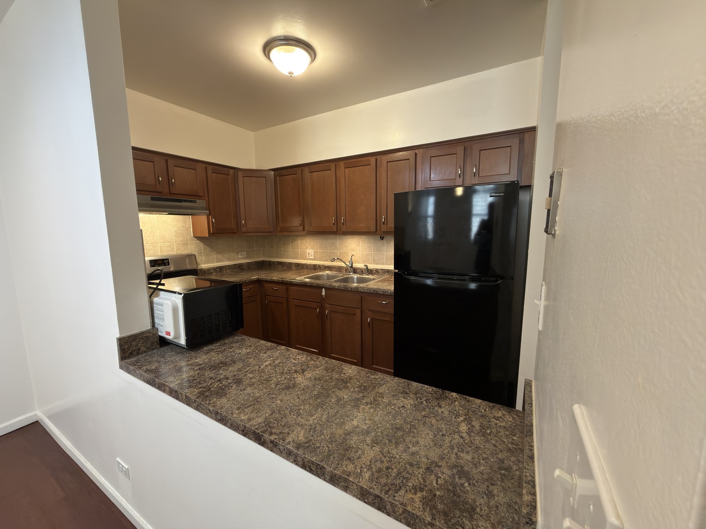 12738696 Property Photo 8