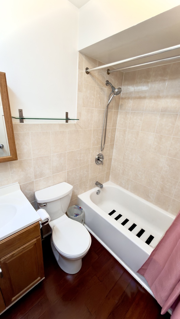 12738696 Property Photo 18