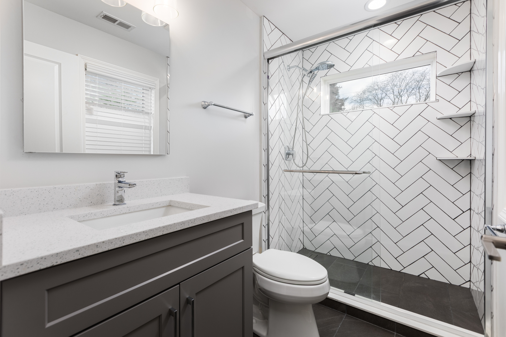 1321 N Webster Street Property Photo 45