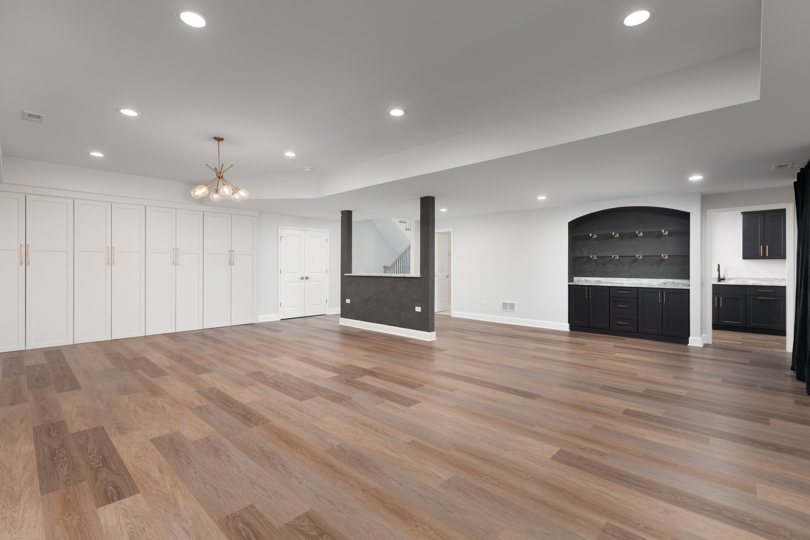 1321 N Webster Street Property Photo 49