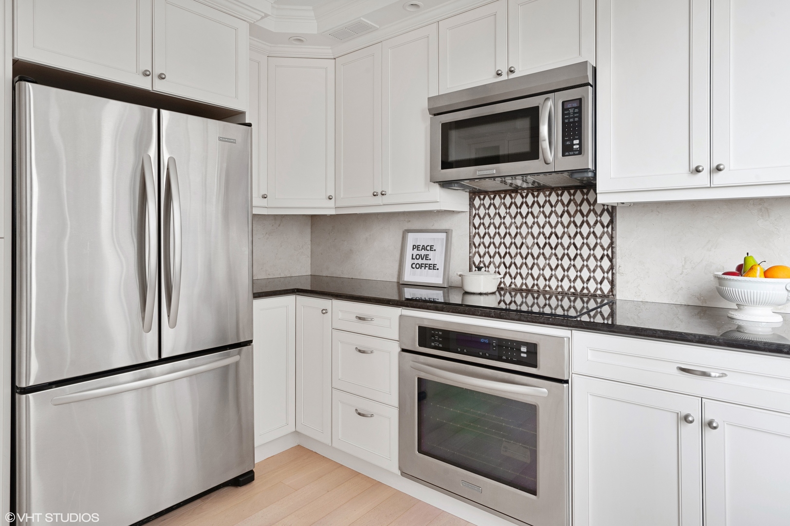 1550 N Lake Shore Drive 11g Property Photo 12