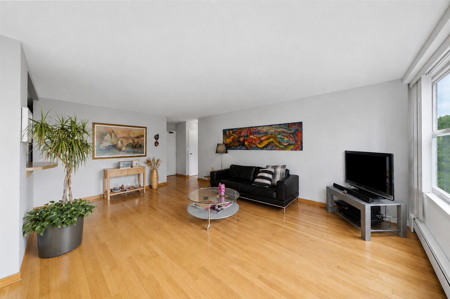3900 N Lake Shore Drive 4b Property Photo 6