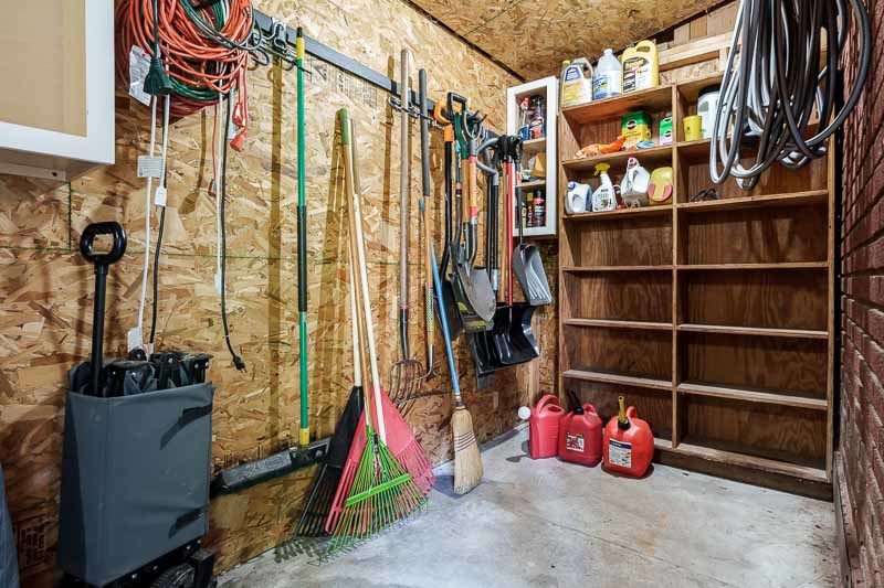 2314 Clinton Place Property Photo 57