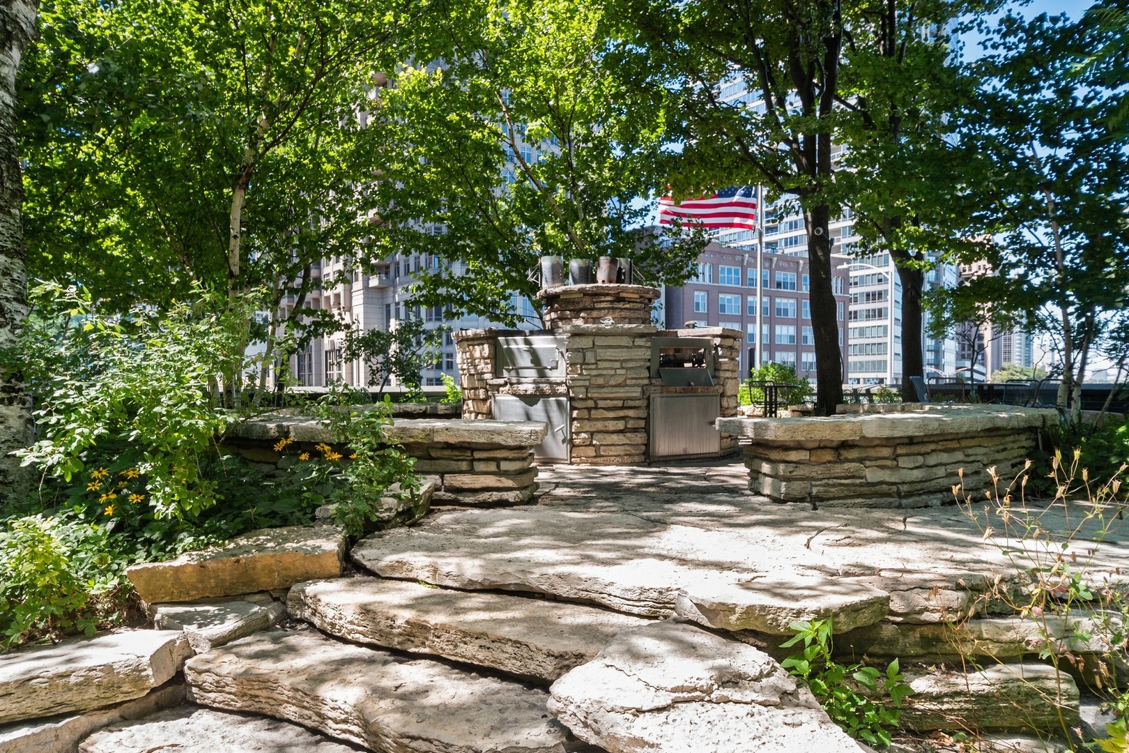 505 N Lake Shore Drive 4911 Property Photo 10