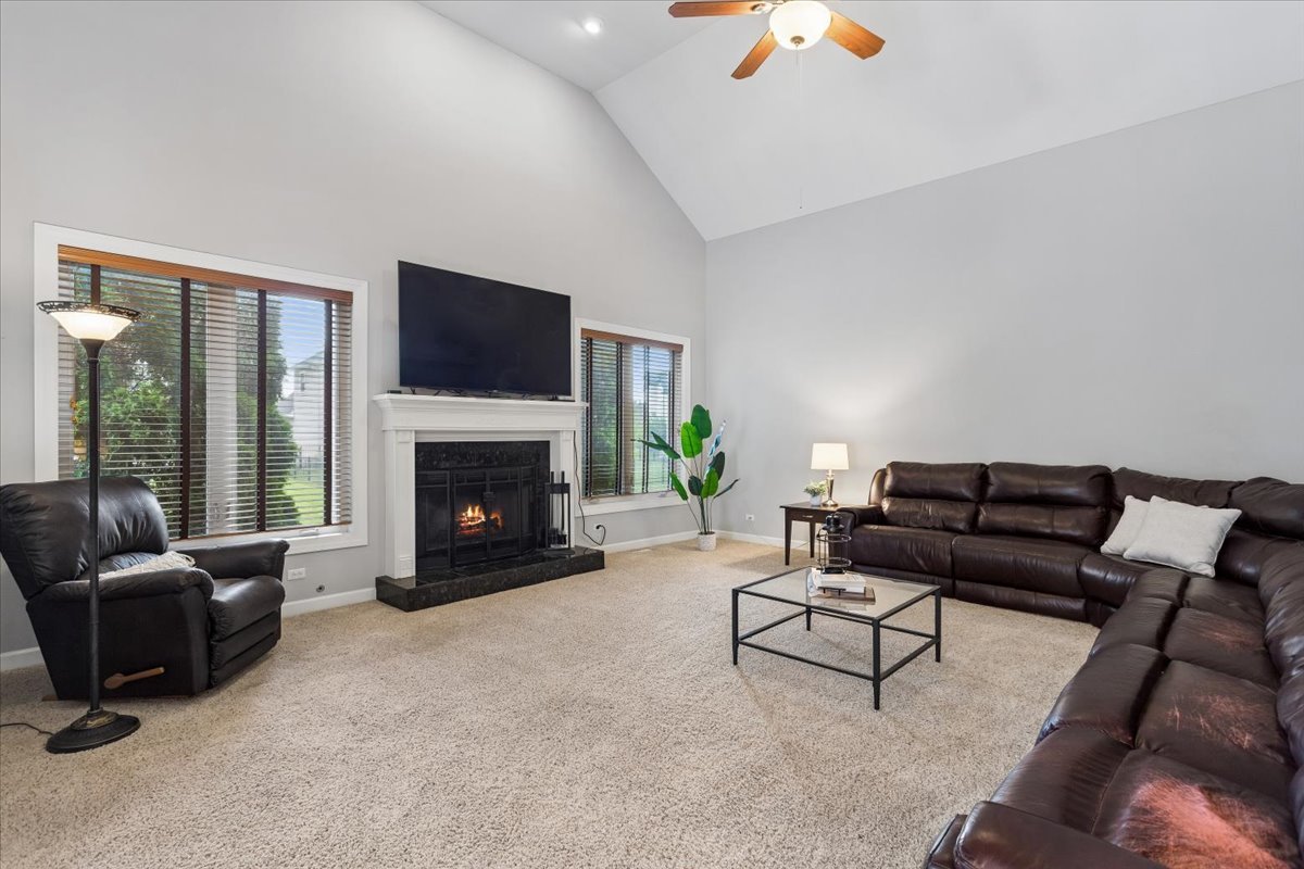 25821 Pastoral Drive Property Photo 3