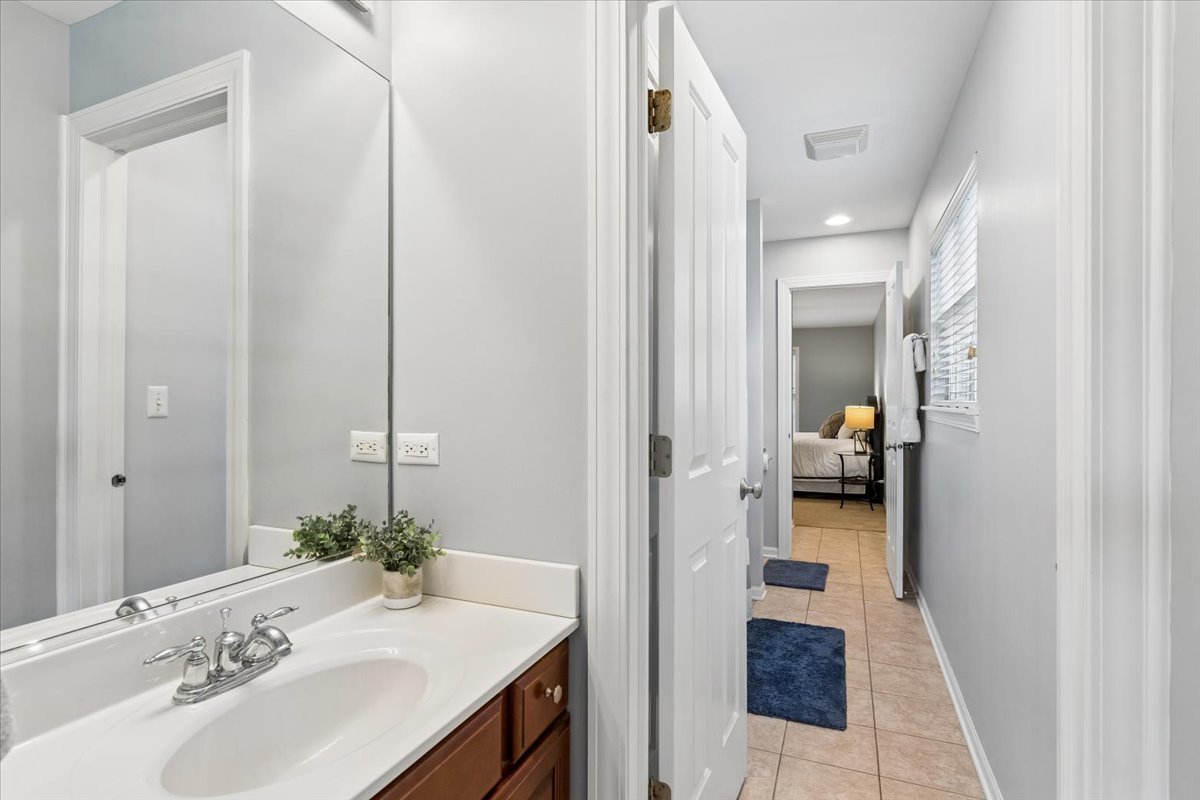 25821 Pastoral Drive Property Photo 18