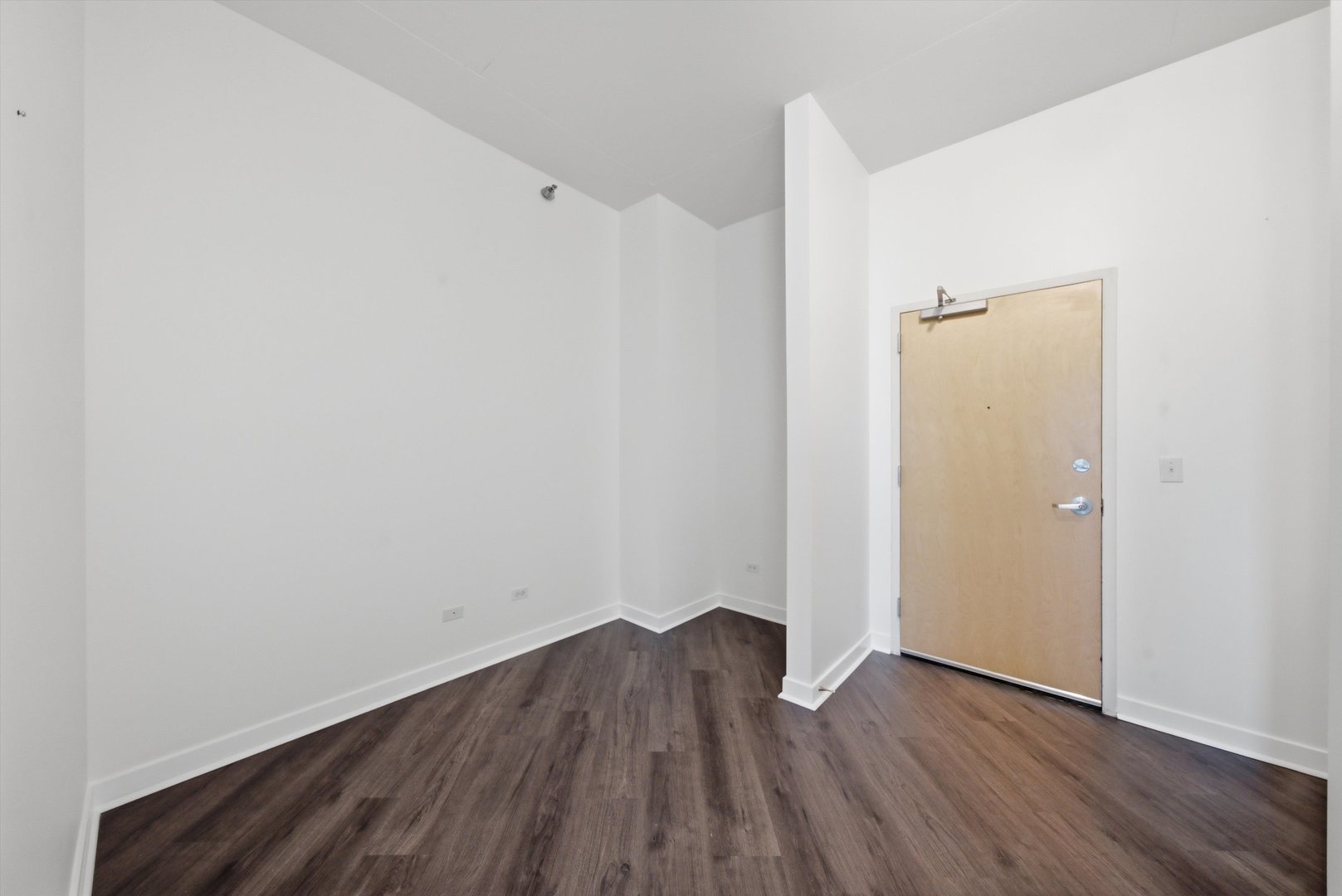 1600 S Indiana Avenue 1303 Property Photo 9